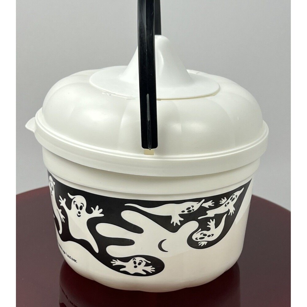 1993 Spooky Ghost McDonald's Halloween White Treat Bucket Cookie Cutter Lid - Picture 3 of 7